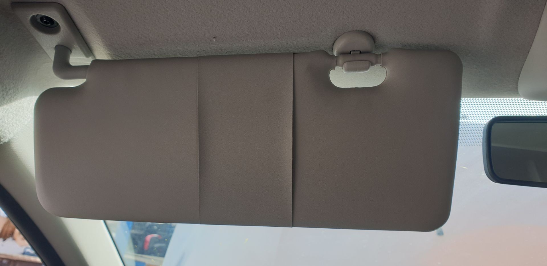 PARASOL IZQUIERDO 964018122R 