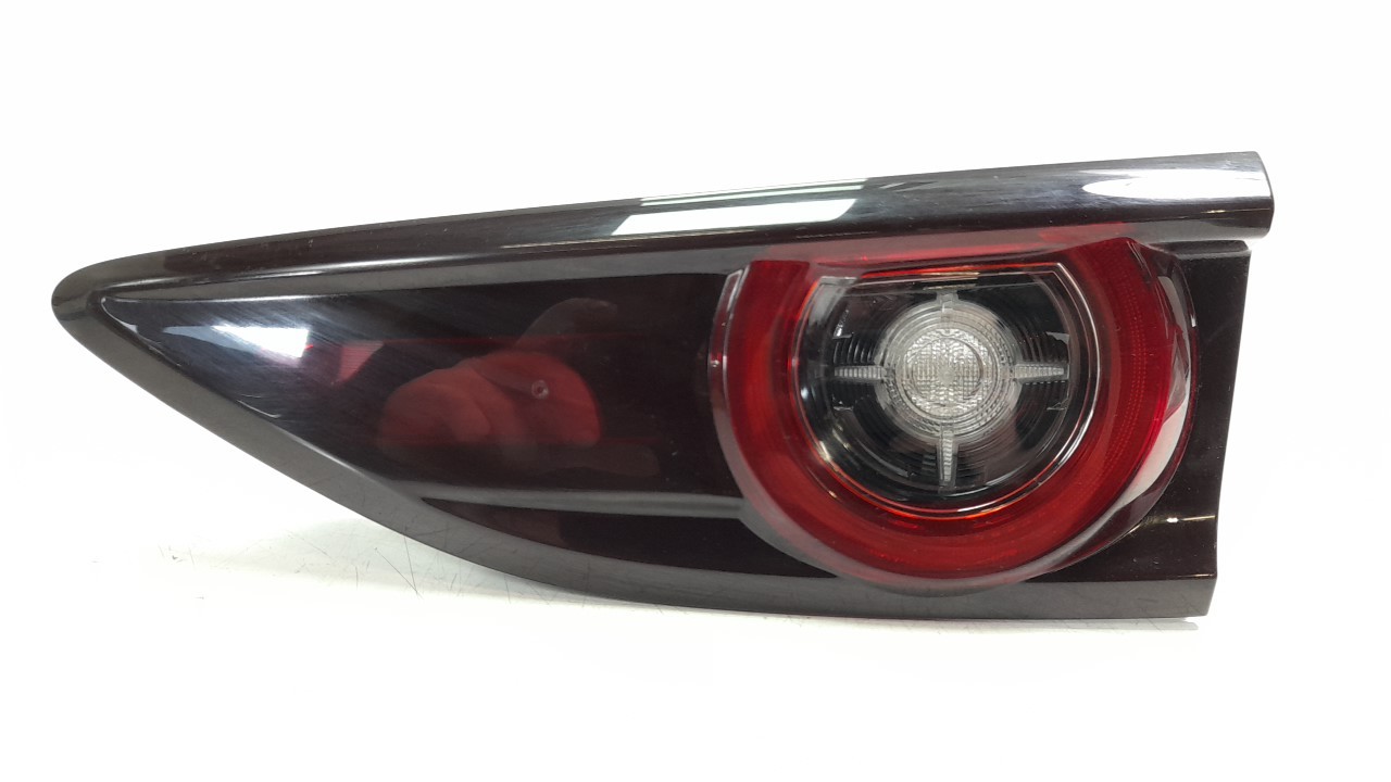 PILOTO TRASERO DERECHO INTERIOR MAZDA 3 BERLINA (BP) 2019- (BCKC513F0 1398173)