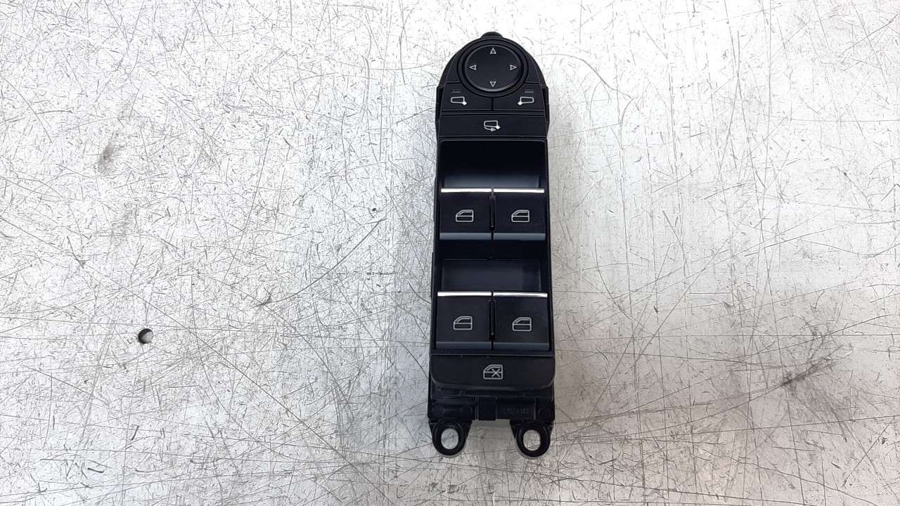 MANDO ELEVALUNAS DELANTERO IZQUIERDO MAZDA 3 BERLINA (BP) 2019- (BDMC66350B 1398267)