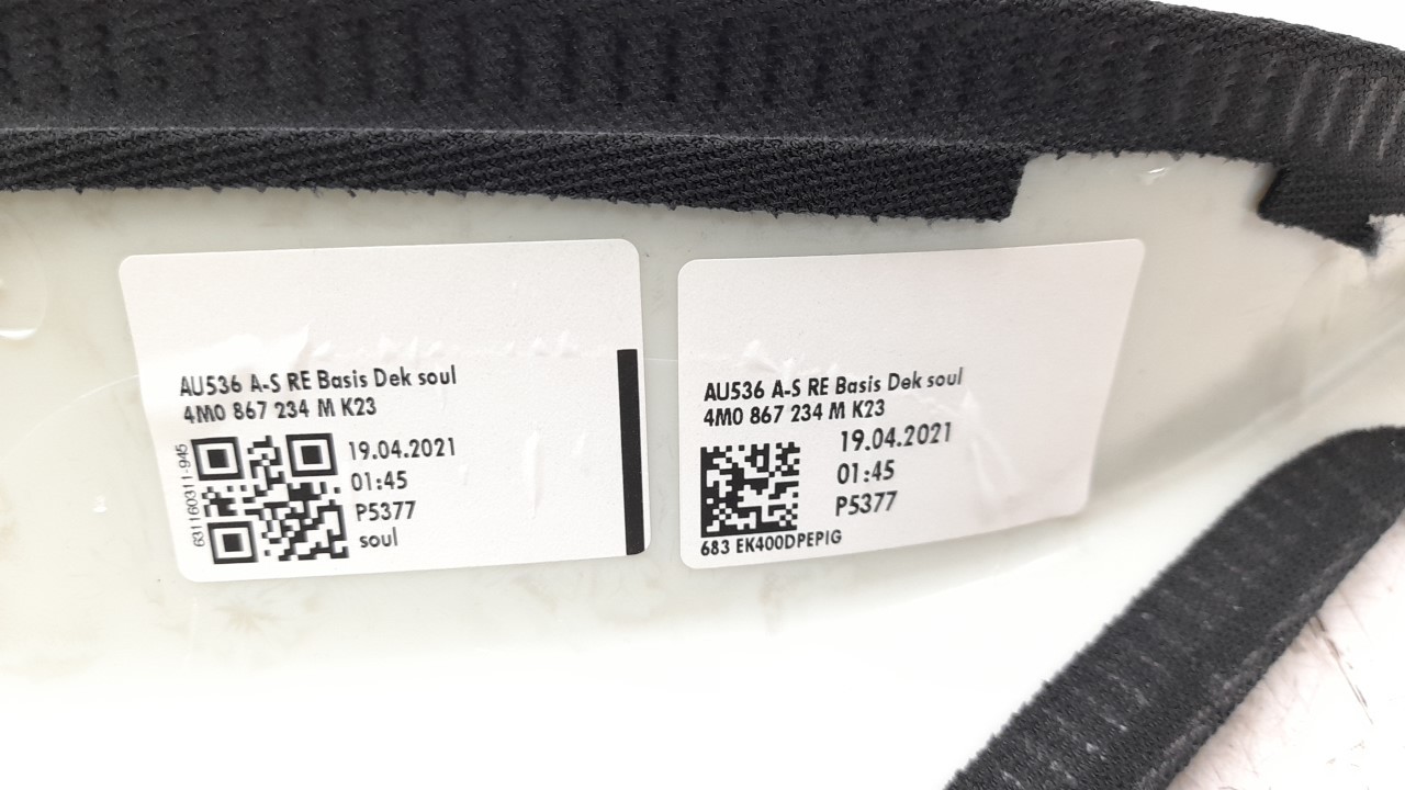 GUARNECIDO PUERTA DELANTERA DERECHA AUDI Q7 4MG 2019- (4M0867234MK23 1398470)