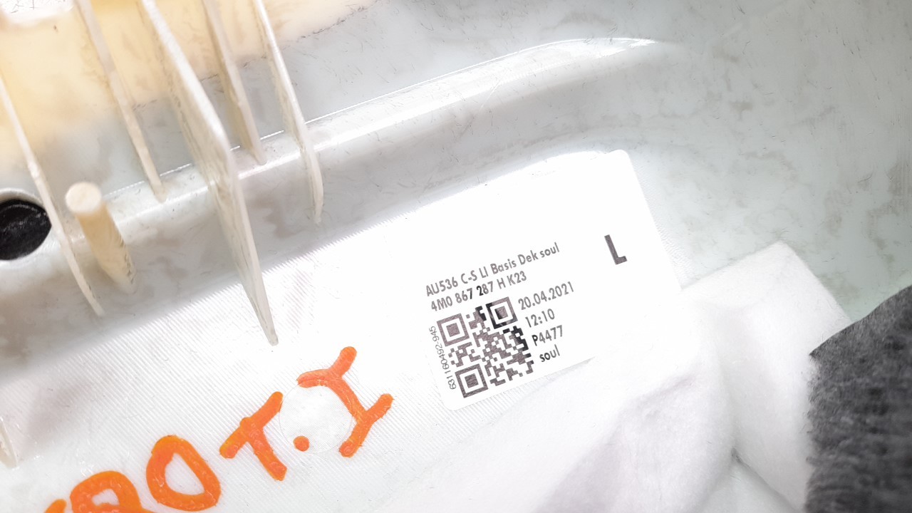 MOLDURA AUDI Q7 4MG 2019- (4M0867287HK23 1398503)