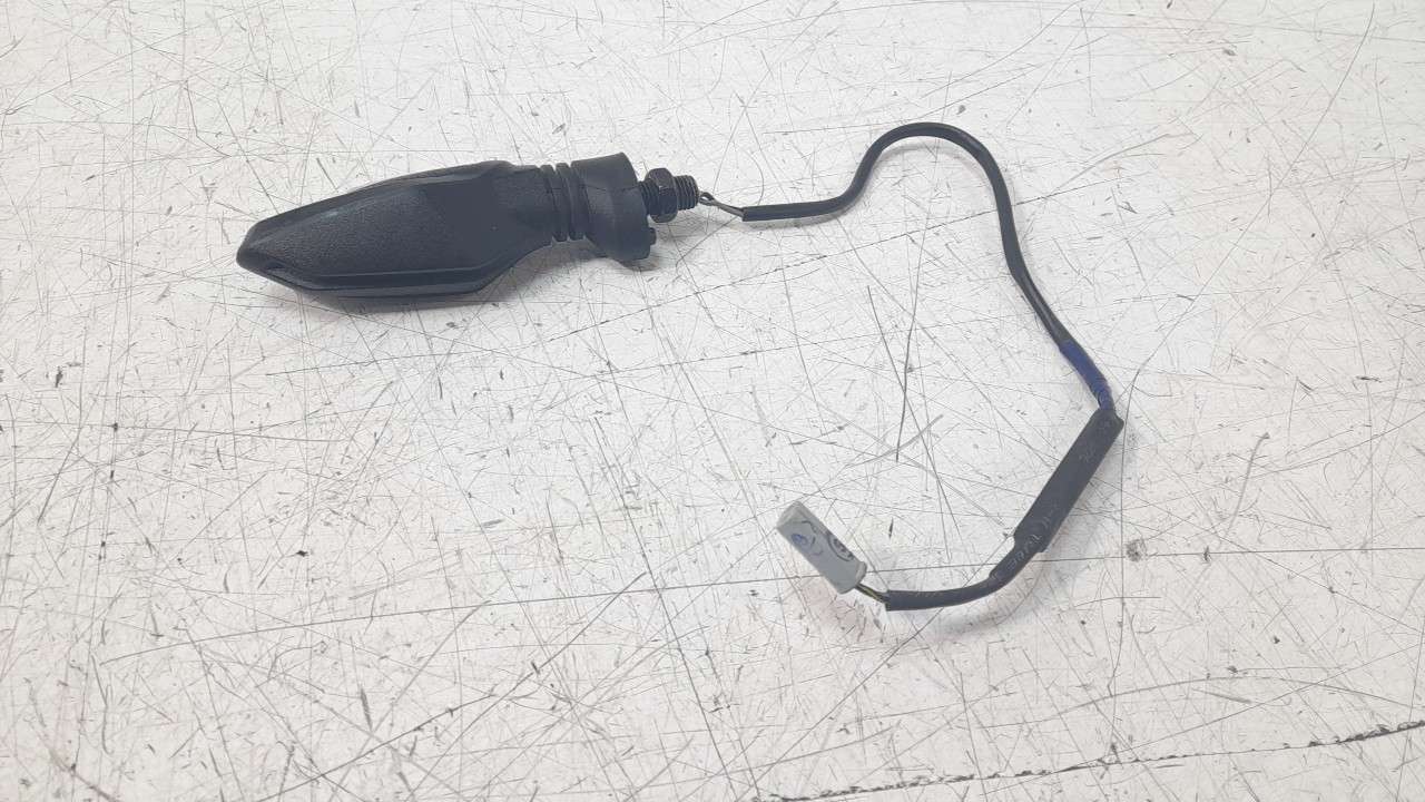 PILOTO DELANTERO IZQUIERDO 90514036100 