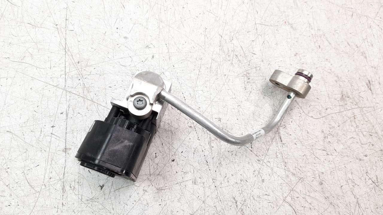 VALVULA EXPANSION 4M0816682E 