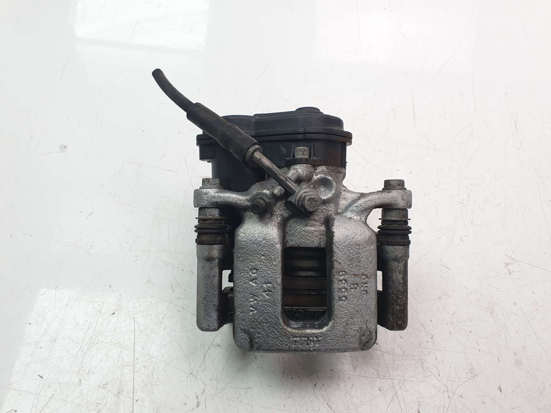 PINZA DE FRENO TRASERA DERECHA SEAT ALHAMBRA (711) 2015- (32355462F 1410663)