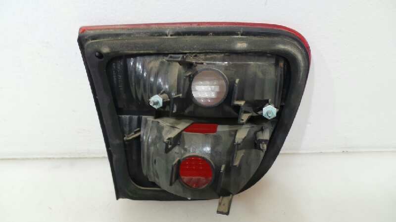 PILOTO TRASERO DERECHO SEAT LEON (1M1) 1999-2006 (1M694510801C 955606)