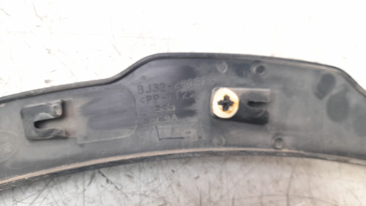 ALETIN TRASERO DERECHO BJ32290E22 