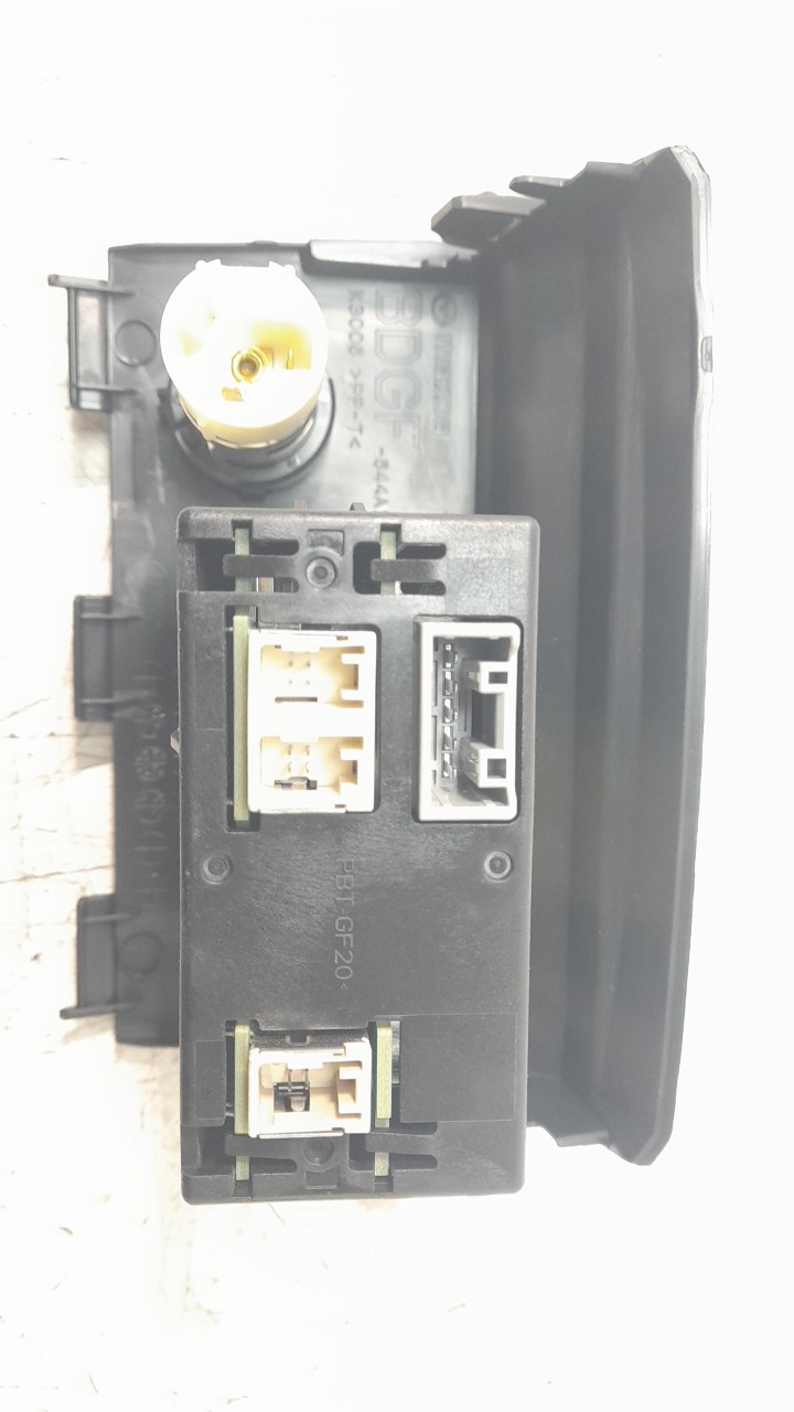 MODULO ELECTRONICO MAZDA 3 SEDÁN (BP) 2019- (BDGG669U0 1418210)