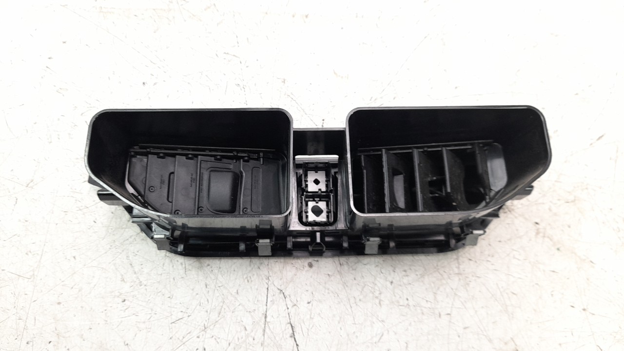 AIREADOR CENTRAL SKODA SCALA (NW) 2019- (654820951D 1426671)