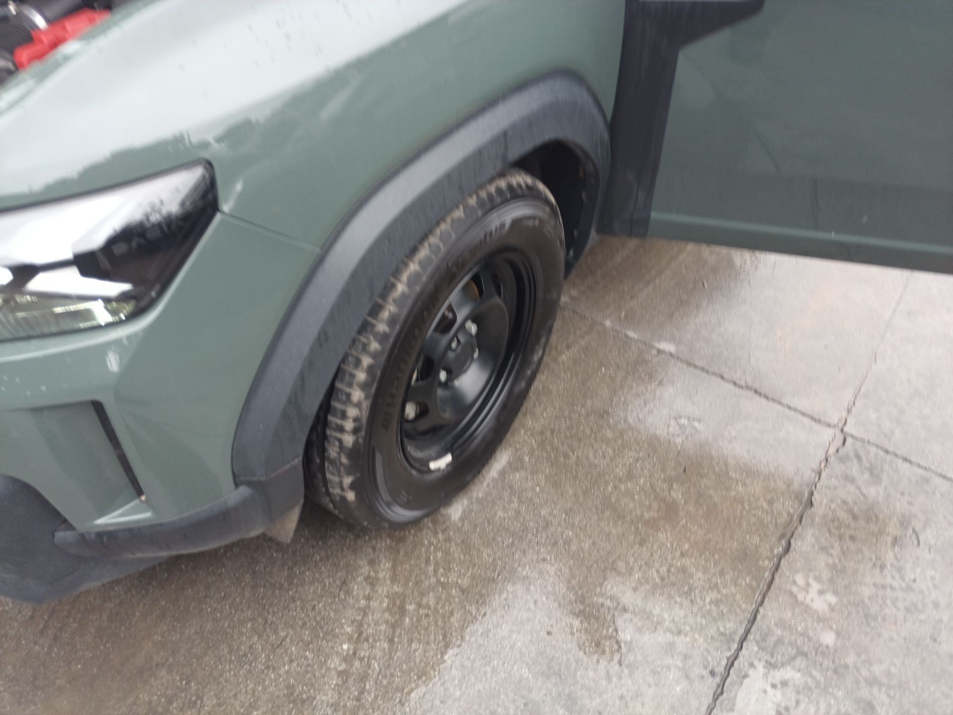 BRAZO SUSPENSION INFERIOR DELANTERO IZQUIERDO 545015216R 