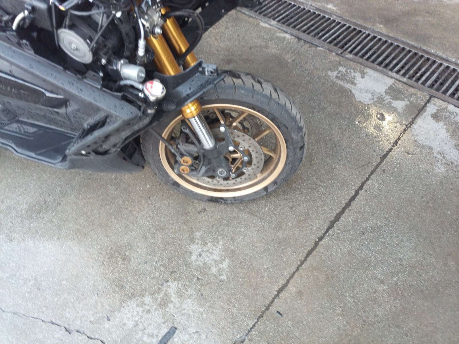 DISCO FRENO DELANTERO YAMAHA TMAX 2019- (BBW2581T0000 1428280)