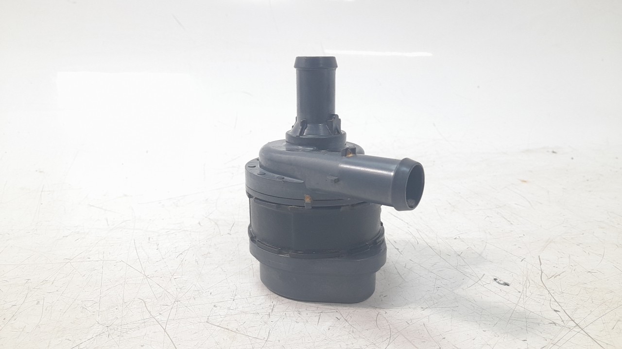 BOMBA AGUA VOLVO XC60 II (246) 2017- (8888569690 1436082)