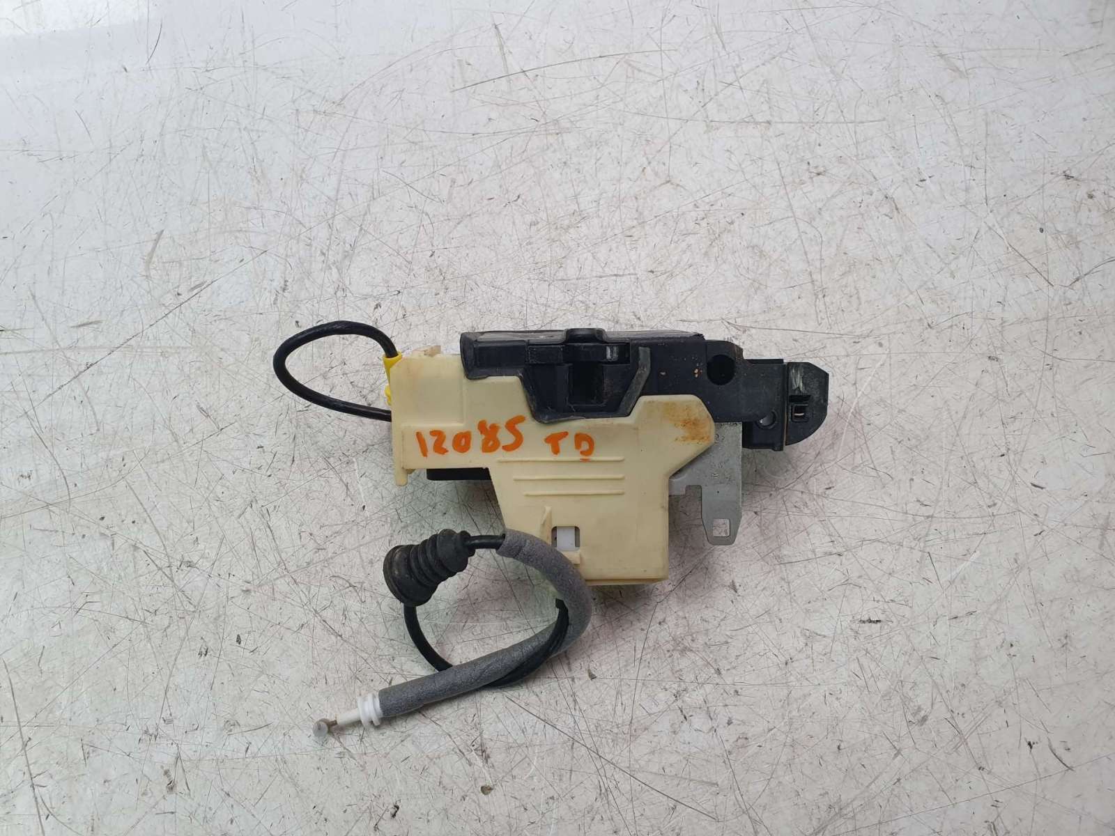 CERRADURA PUERTA TRASERA DERECHA VOLVO XC60 II (246) 2017- (32131413 1436109)