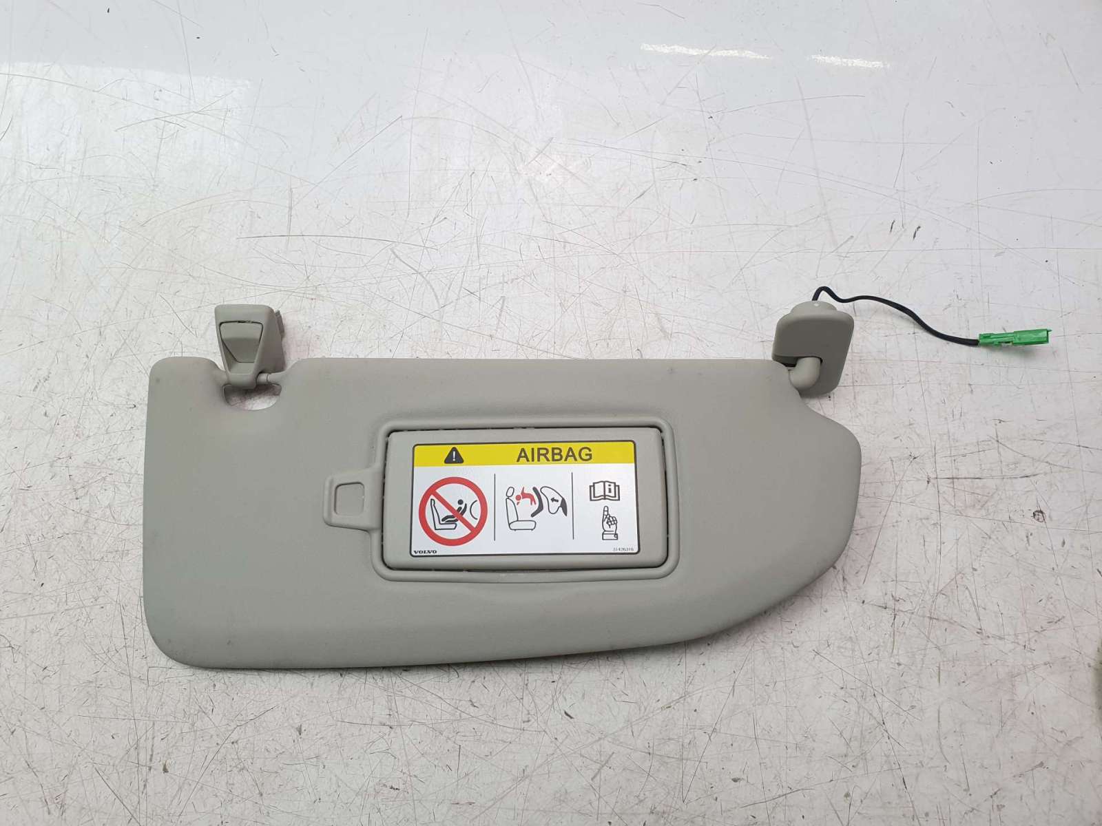 PARASOL DERECHO VOLVO XC60 II (246) 2017- (39856092 1436206)