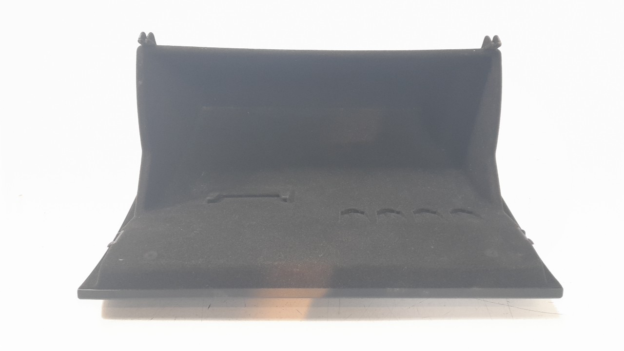 GUANTERA VOLKSWAGEN GOLF VII LIM. 2012-2017 (5G1857114H 1441202)