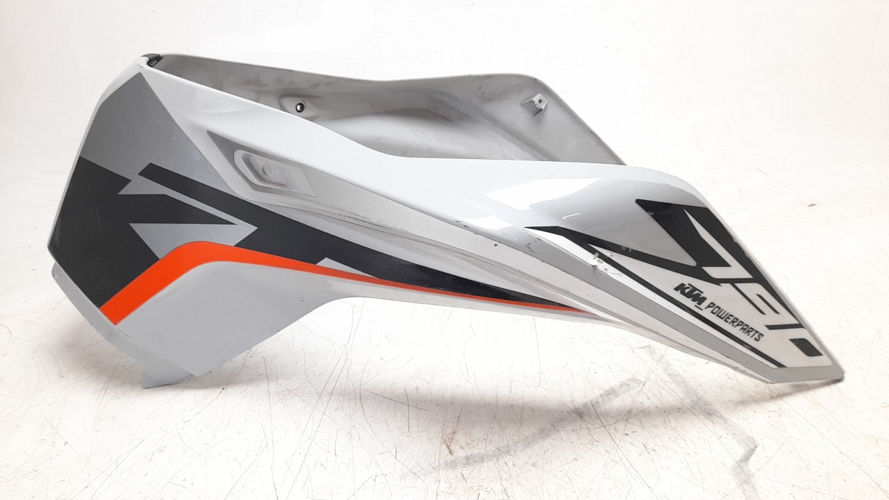 MOLDURA KTM DUKE - (C90708054000BS 1442996)