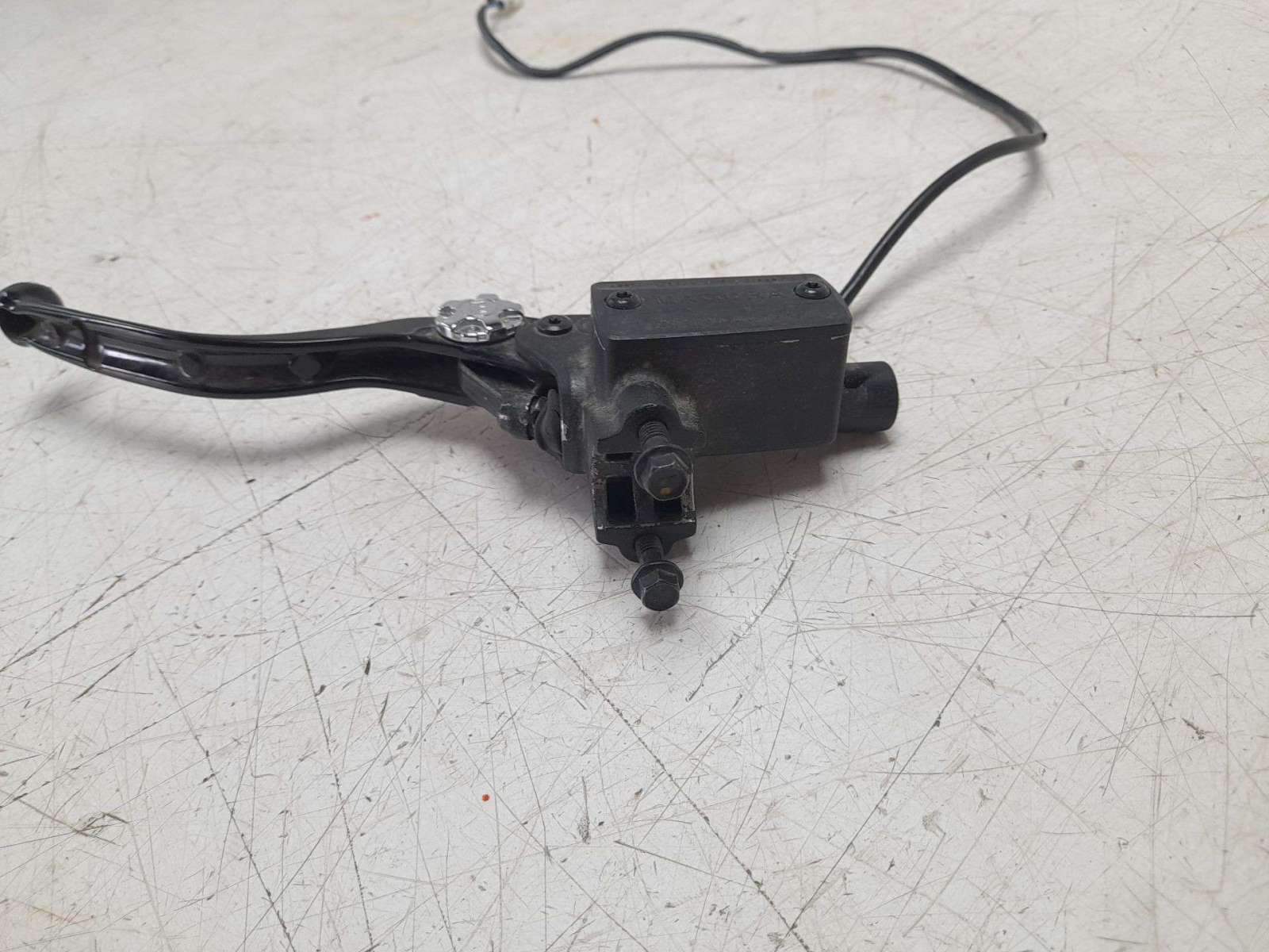 BOMBA EMBRAGUE KTM SUPER ADVENTURE - (61902030044 1446115)