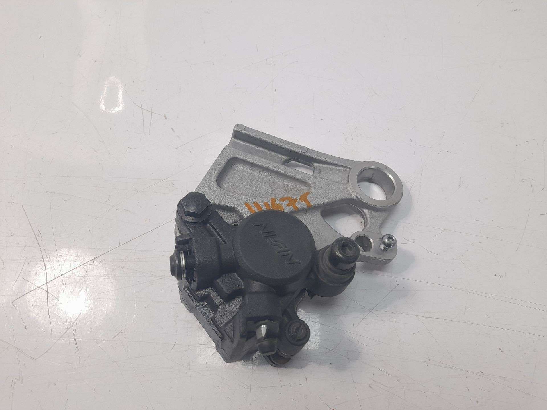 PINZA DE FRENO TRASERA DERECHA YAMAHA TRACER 900 2018- (2DR2580W00 1450332)