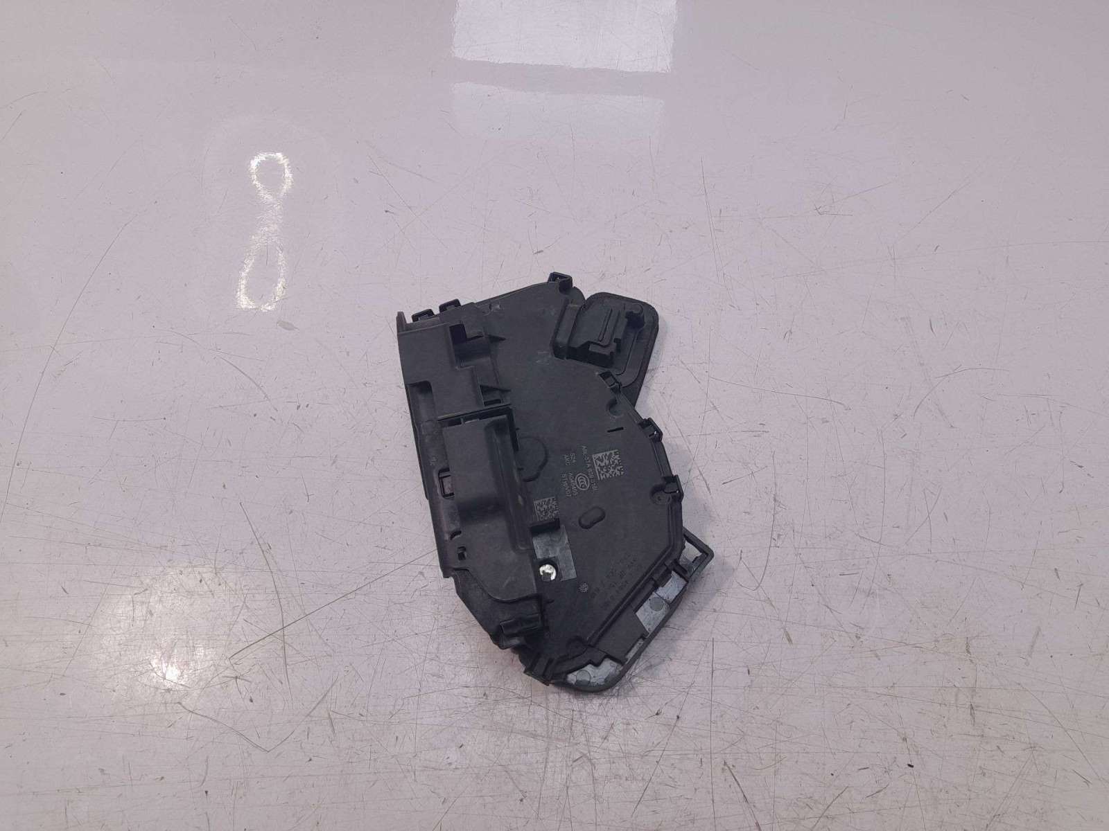 CERRADURA PUERTA TRASERA DERECHA SEAT ARONA (KJ7, KJP) 2017- (5TA839016P 1456324)