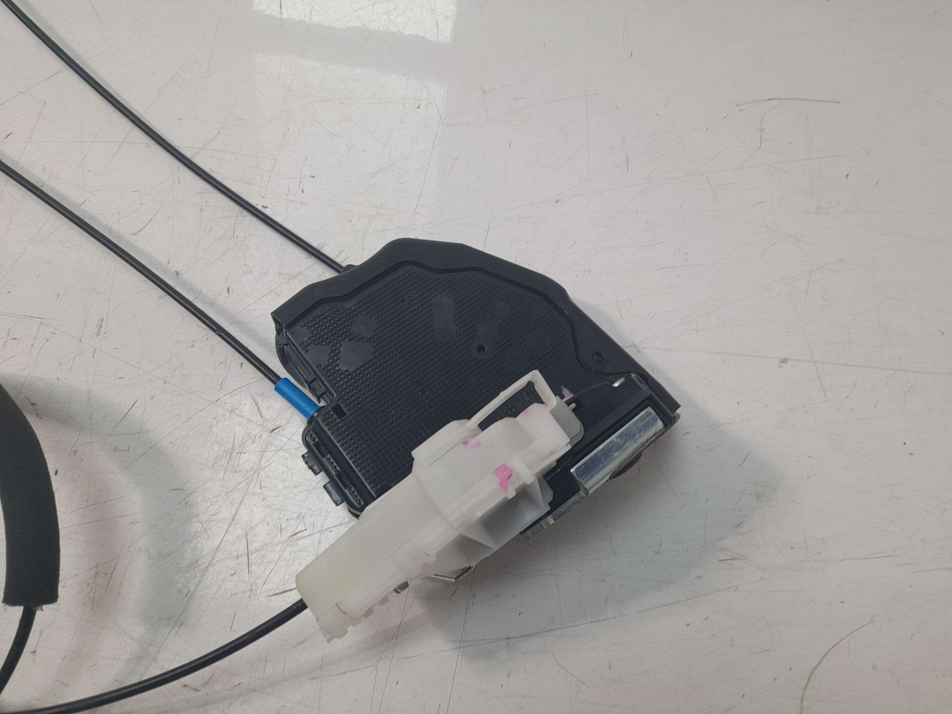 CERRADURA PUERTA TRASERA IZQUIERDA TOYOTA C-HR 2016- (69060F4020 1461513)