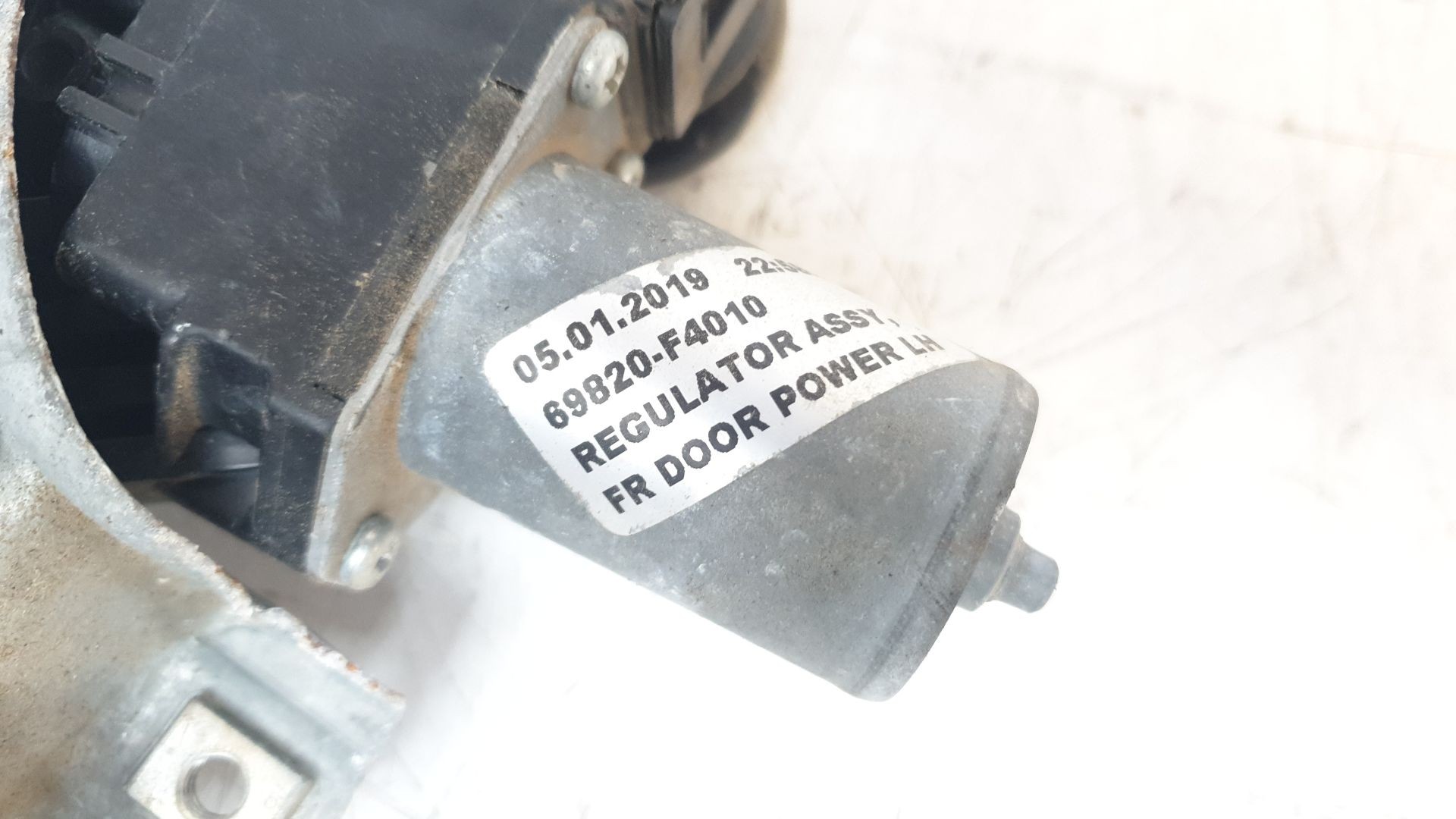 ELEVALUNAS DELANTERO IZQUIERDO TOYOTA C-HR 2016- (69820F4010 1461534)