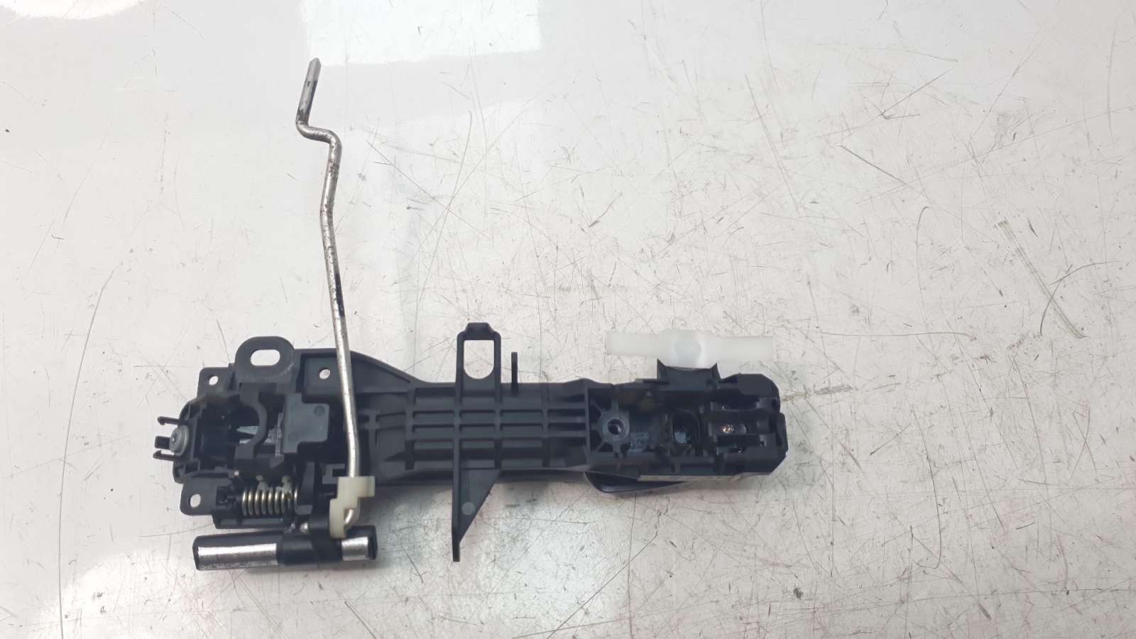 MANETA EXTERIOR DELANTERA DERECHA 6921102924 