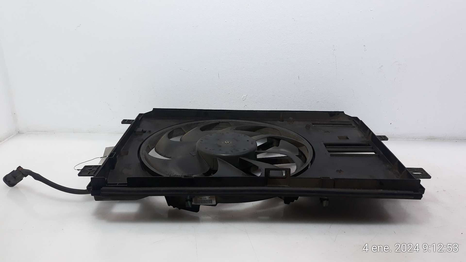 ELECTROVENTILADOR PEUGEOT 308 2013- (9806313580 1476710)