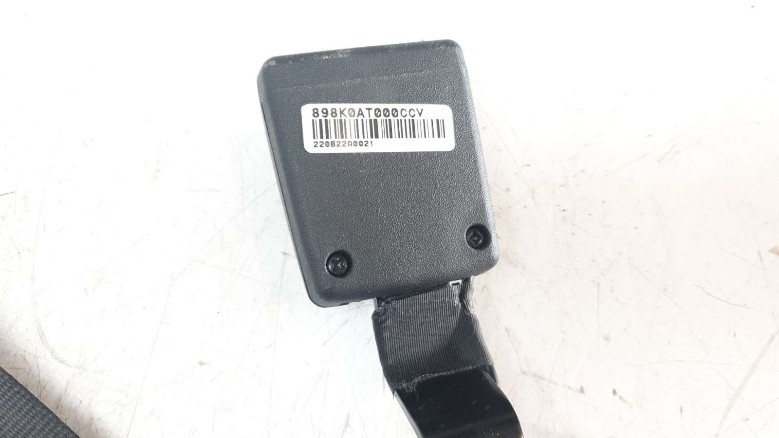 ENGANCHE CINTURON TRASERO DERECHO KIA NIRO 2016- (898K0AT000CCV 1467379)