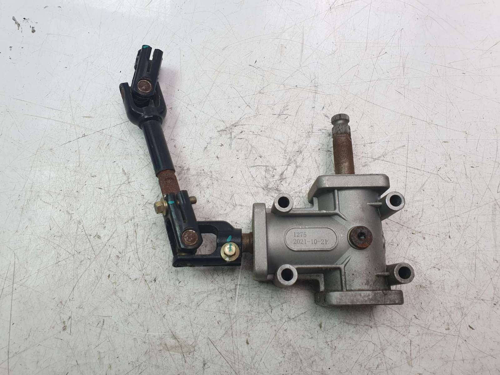 CAJA DIRECCION INVICTA METRO PICK UP ELECTRICO - (127520211021 1470675)