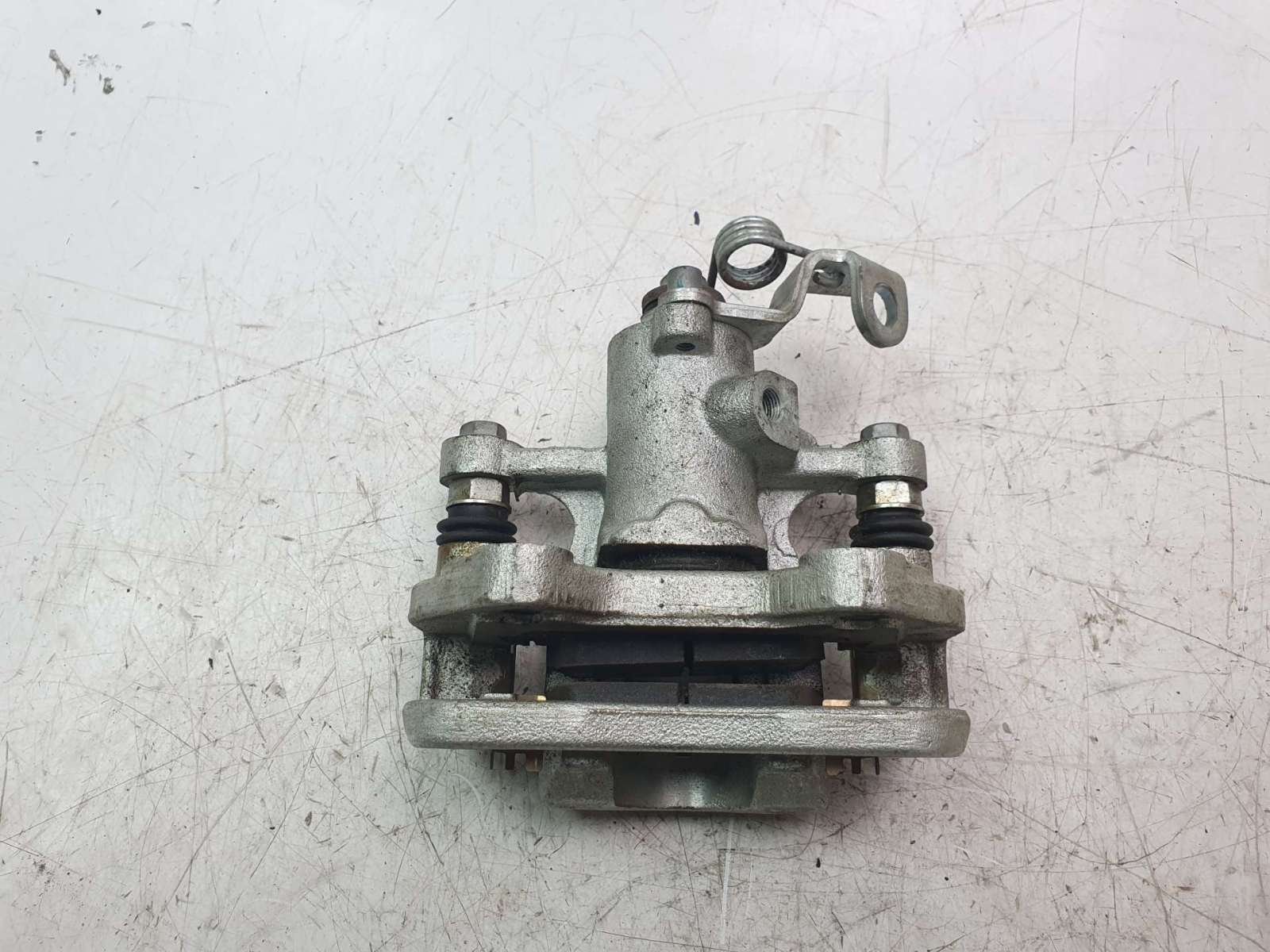 PINZA FRENO DELANTERA IZQUIERDA INVICTA METRO PICK UP ELECTRICO - (1001010406790010 1470827)