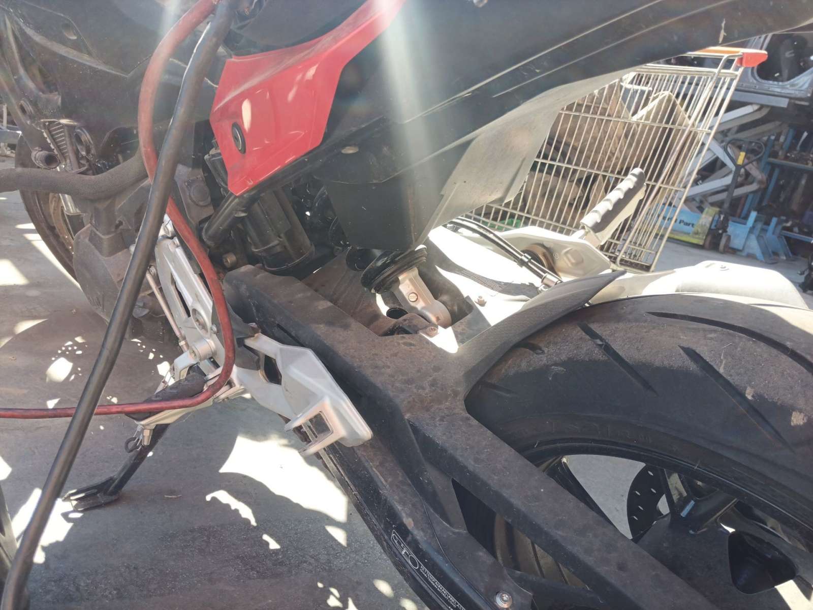 AMORTIGUADOR TRASERO 8394306 33548394306 