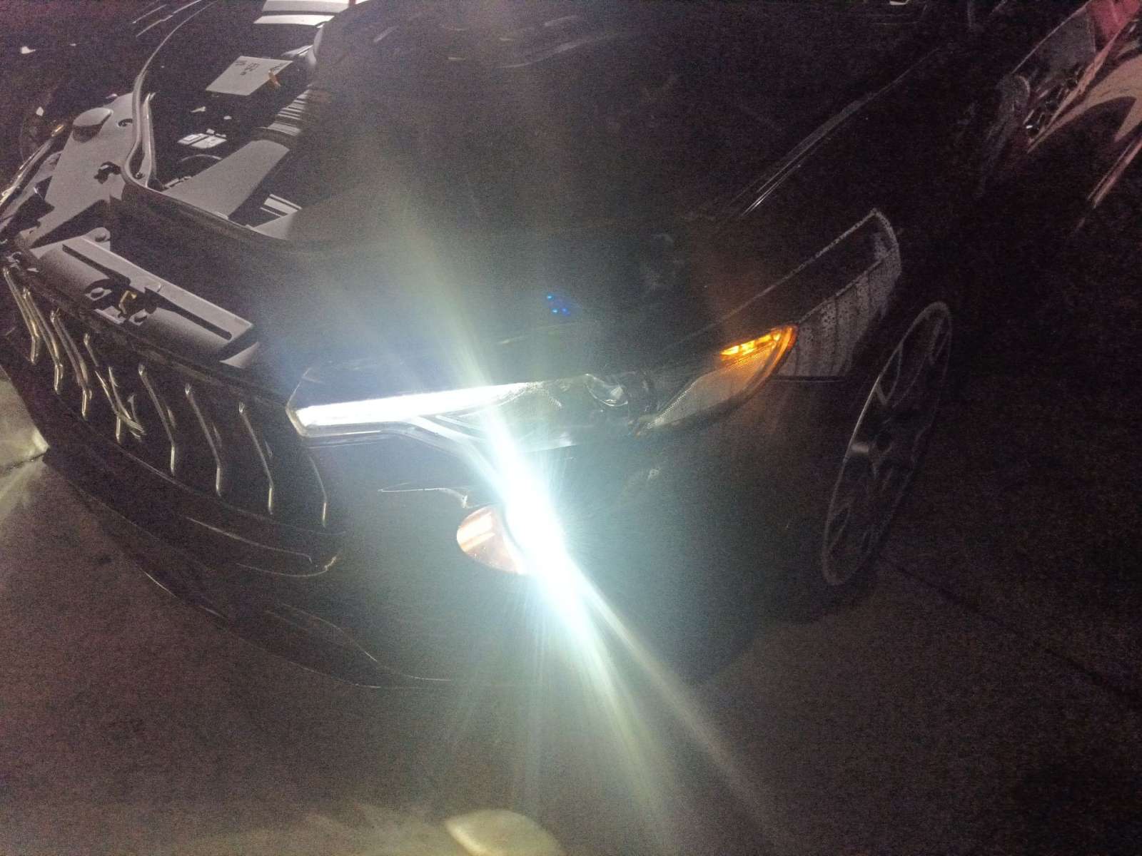 FARO IZQUIERDO 670032328 