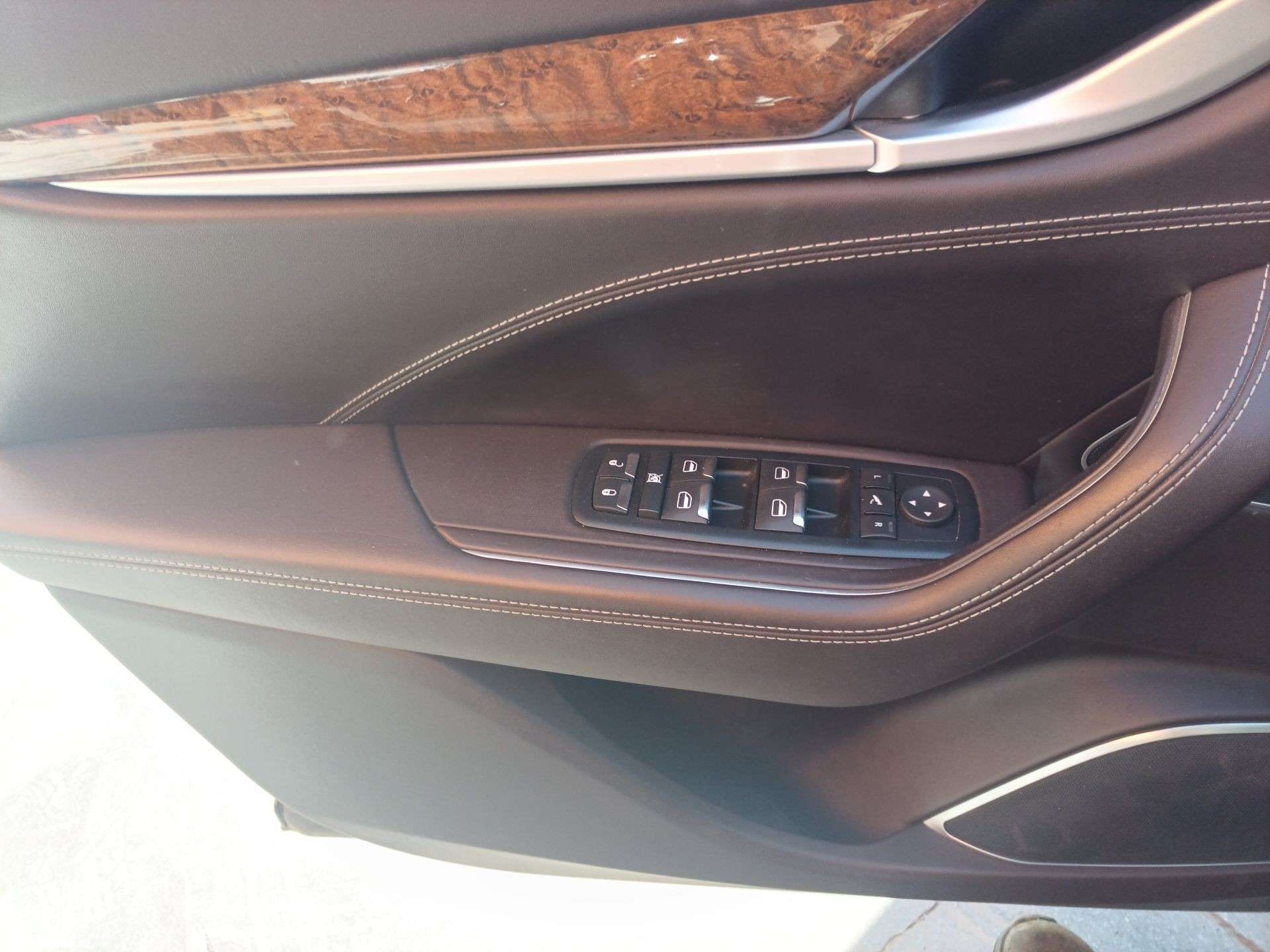 MANDO ELEVALUNAS DELANTERO IZQUIERDO MASERATI LEVANTE SUV (M161) 2016- (670097037 1481665)