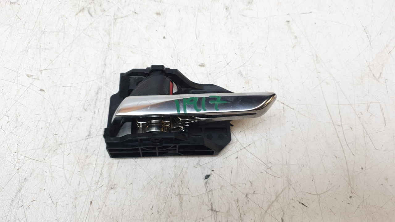 MANETA INTERIOR TRASERA IZQUIERDA MAZDA 3 BERLINA (BP) 2019- (V8393 1398284)