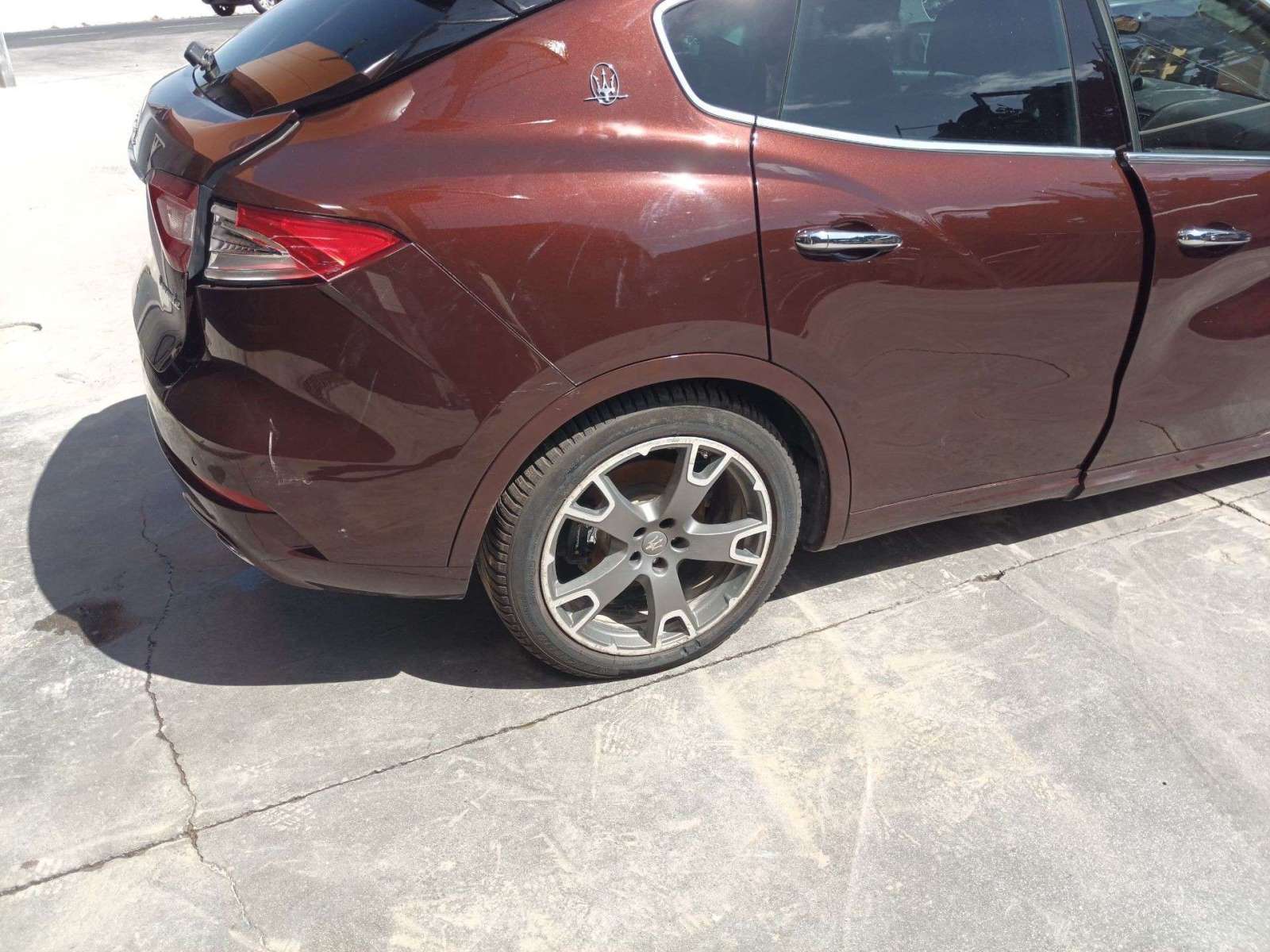 TRANSMISION TRASERA DERECHA MASERATI LEVANTE SUV (M161) 2016- (670032036 1481776)