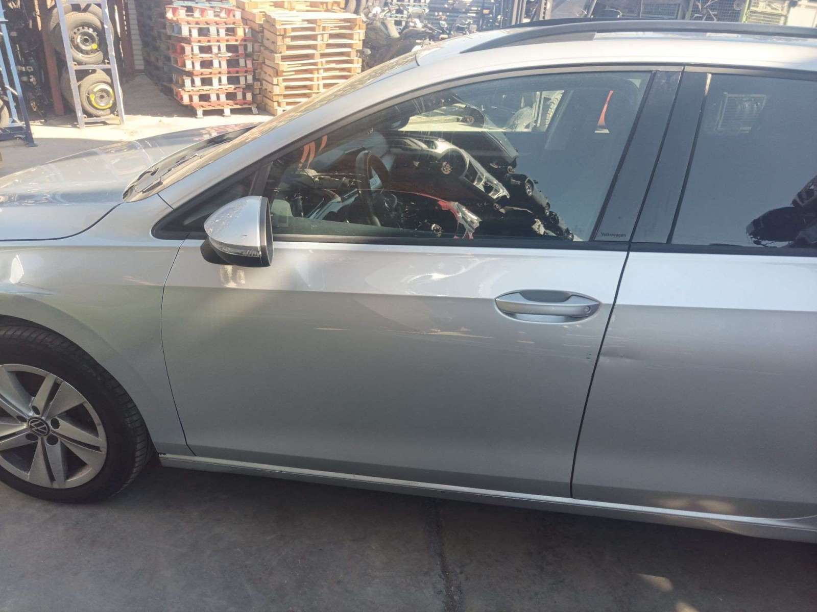 PUERTA DELANTERA IZQUIERDA VOLKSWAGEN GOLF VIII Variant (CG5, DB5) 2020- (5H4831055M 1483204)