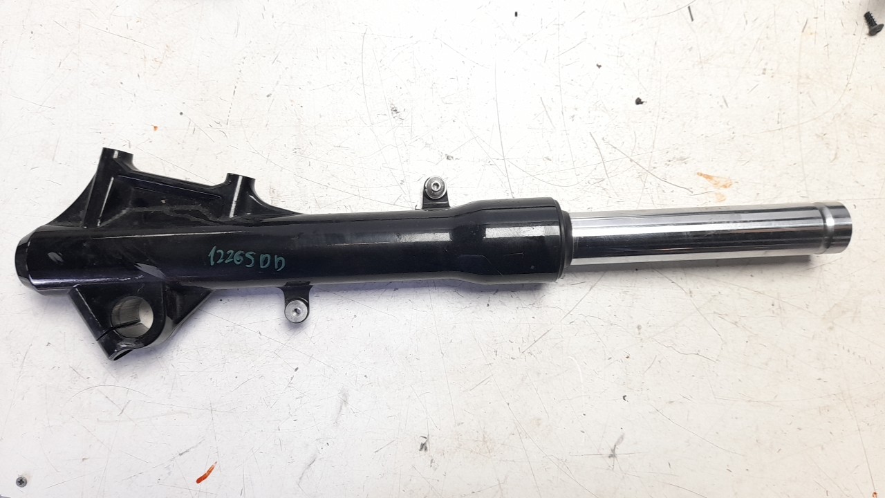 AMORTIGUADOR DELANTERO DERECHO 8565304 