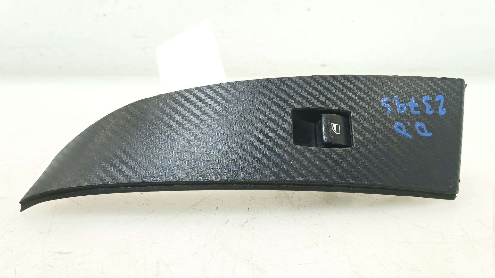 MANDO ELEVALUNAS DELANTERO DERECHO BMW 5 (E60) 2001-2010 (61316922244 1752561)