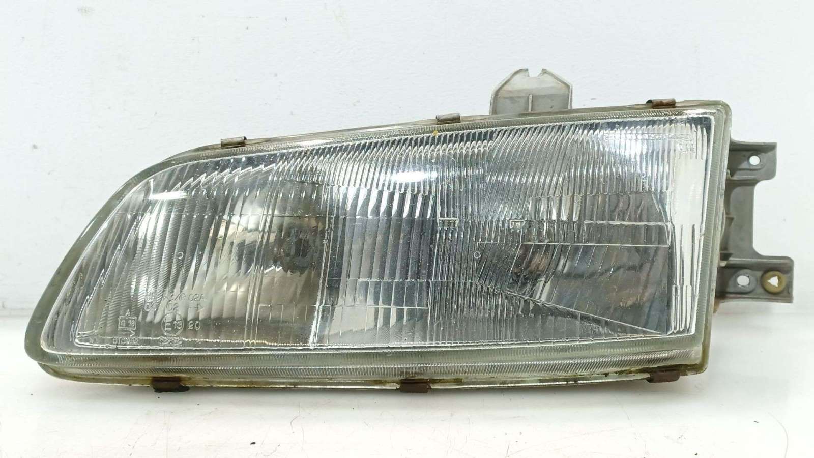 FARO IZQUIERDO HYUNDAI H100 Furgoneta 1993-2007 (921064A020 1761898)