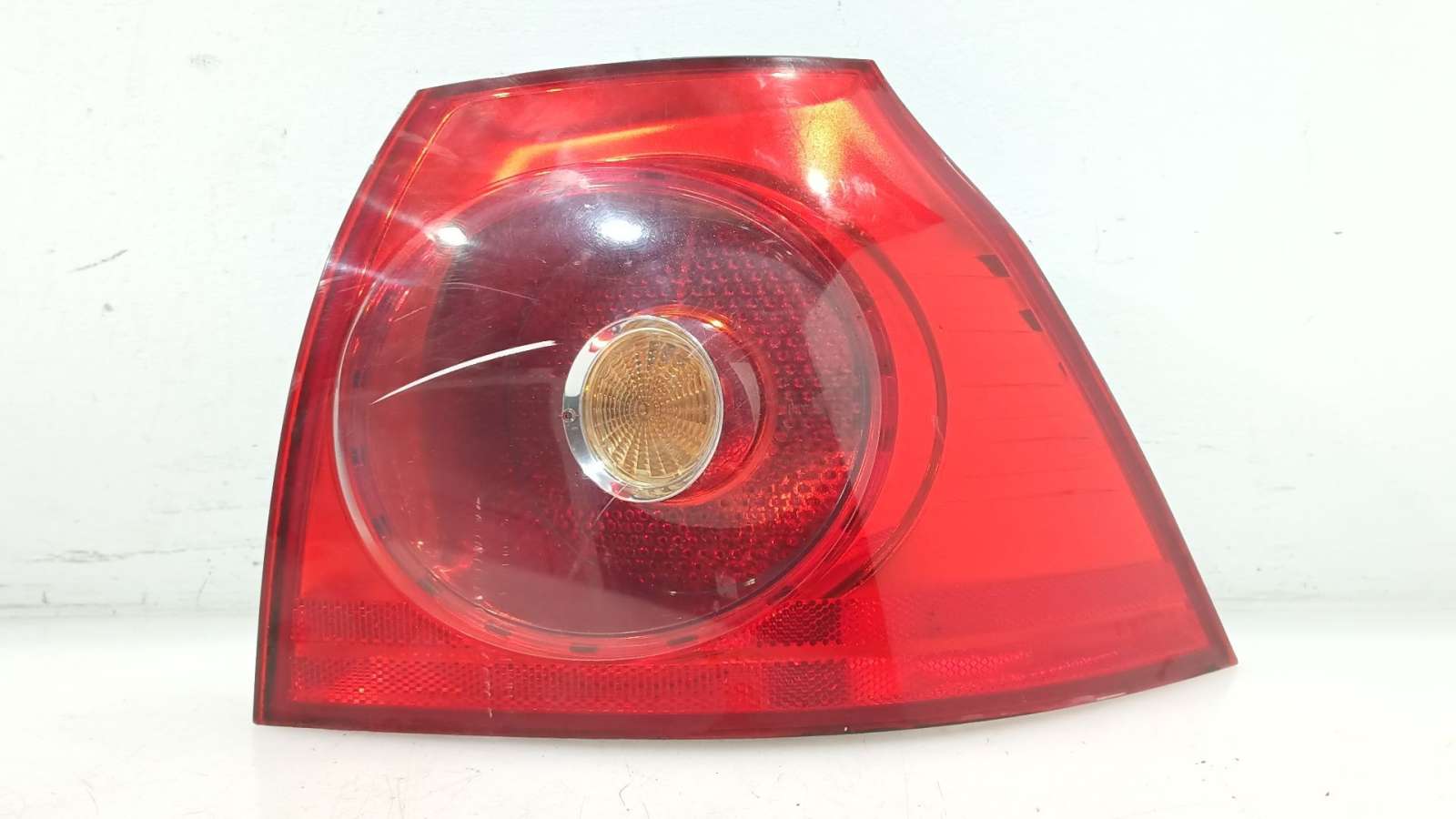 PILOTO TRASERO DERECHO VOLKSWAGEN GOLF V (1K1) 2003-2010 (1K6945096E 1782707)