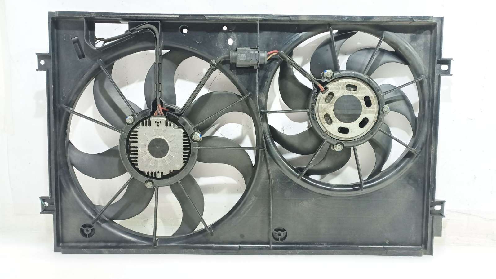 ELECTROVENTILADOR VOLKSWAGEN GOLF V (1K1) 2003-2010 (1K0959455EA 1782821)