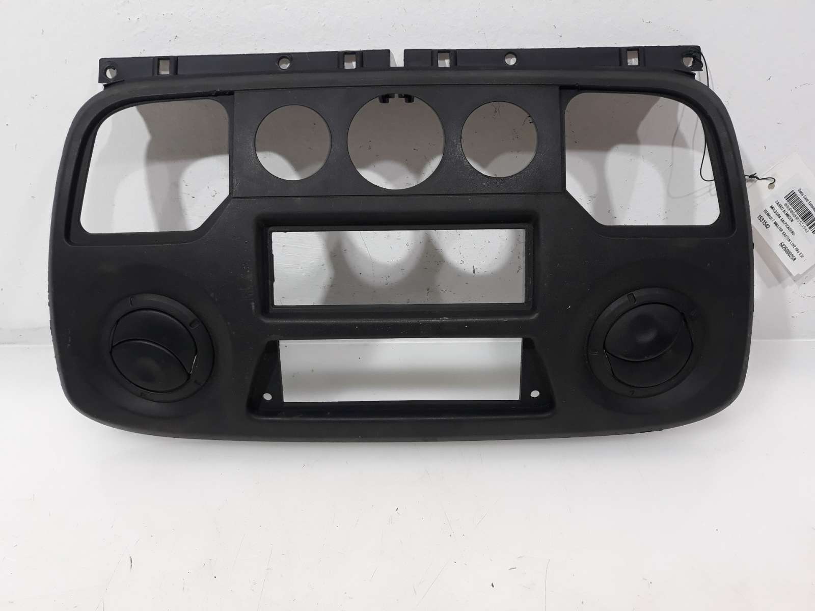 MOLDURA SALPICADERO 682600025R 682600025R 