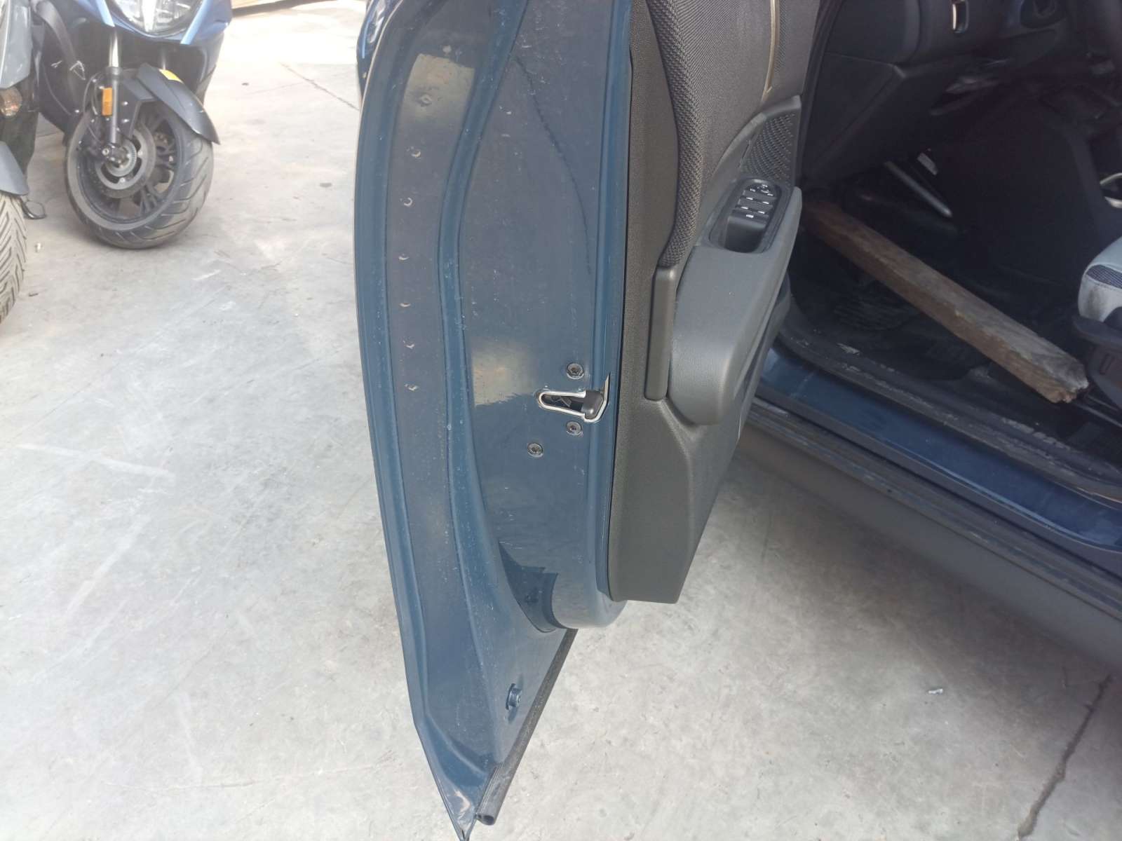 CERRADURA PUERTA DELANTERA IZQUIERDA MINI Countryman D - (51215A160B5 1494190)