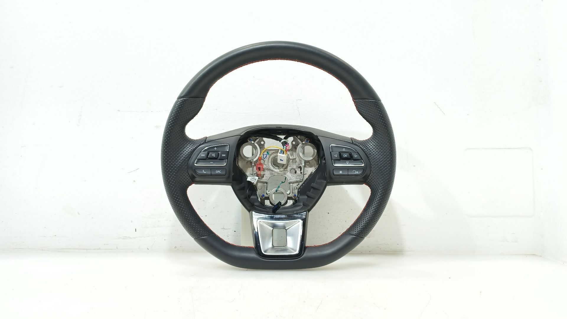 VOLANTE MG ZS SUV (AZS1) 2017- (11237276 1776046)