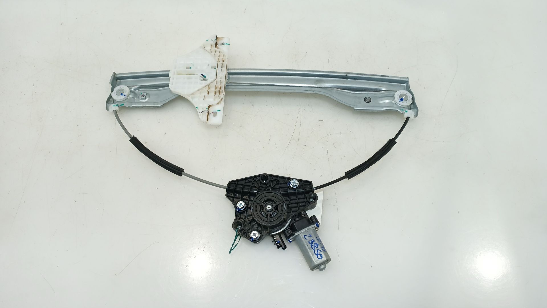 ELEVALUNAS DELANTERO DERECHO MG ZS SUV (AZS1) 2017- (10233936 1775925)