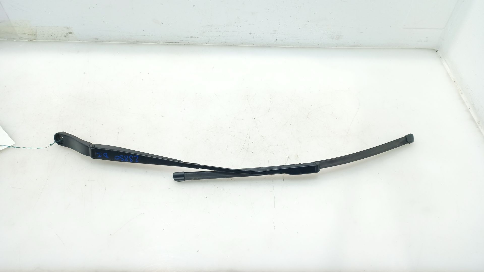 BRAZO LIMPIA DELANTERO IZQUIERDO MG ZS SUV (AZS1) 2017- (10322678 1775881)