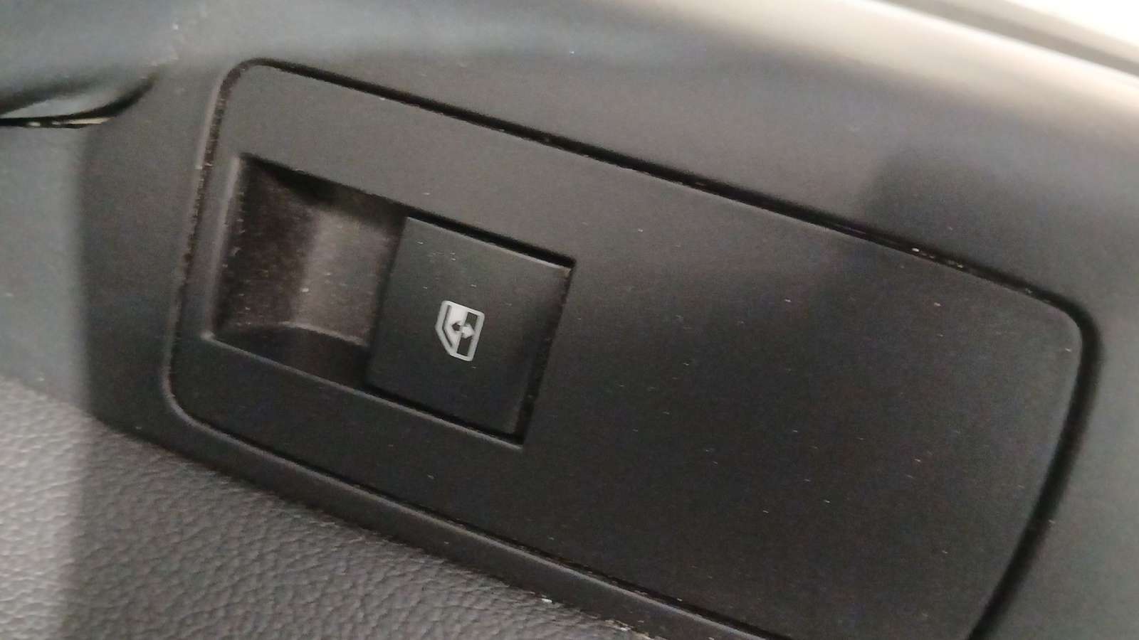 MANDO ELEVALUNAS TRASERO IZQUIERDO OPEL INSIGNIA A (G09) 2008-2017 (13301888 1753706)