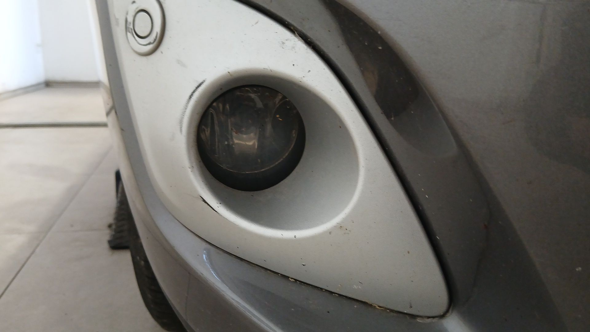 FARO ANTINIEBLA DERECHO RENAULT GRAND SCÉNIC III (JZ0/1_) 2009- (8200074008 1760695)