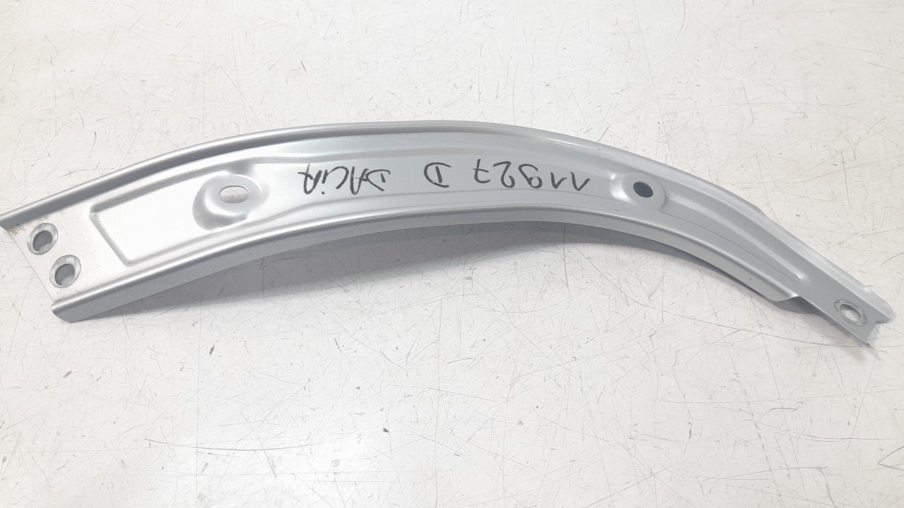 TRAVESAÑO SUPERIOR 752D47086R 