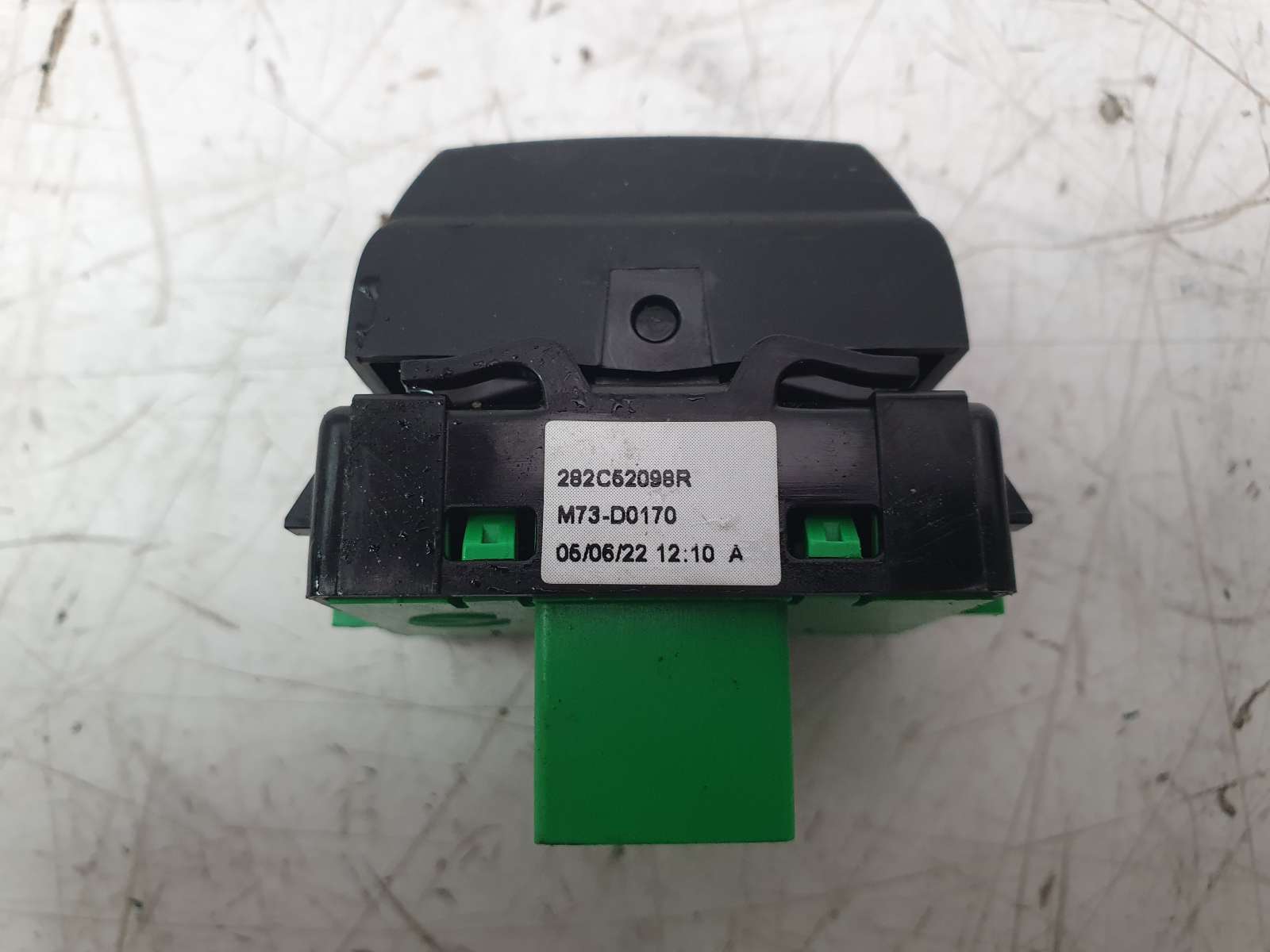 INTERRUPTOR 282C52098R 