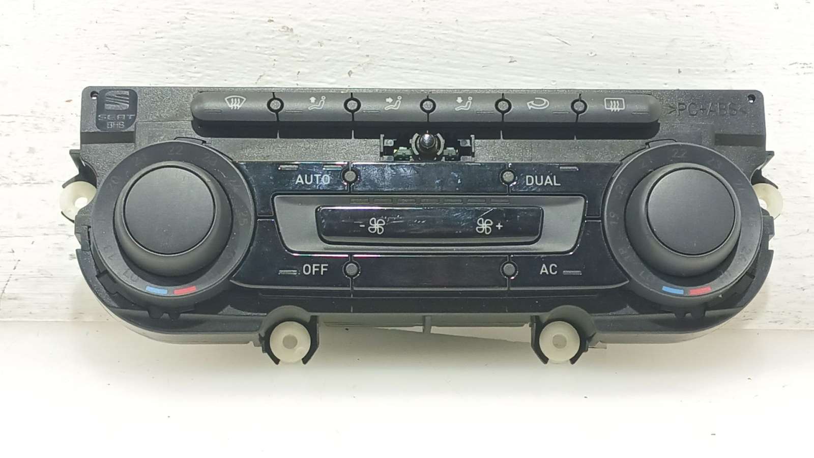 MANDO CLIMATIZADOR 5P0907044P 5P0907044P 5HB01017010
